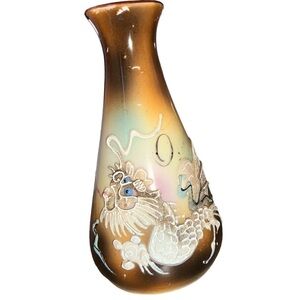Vintage dragonware Moriage Hand Painted Detail, Porcelain Vase Made in Japan